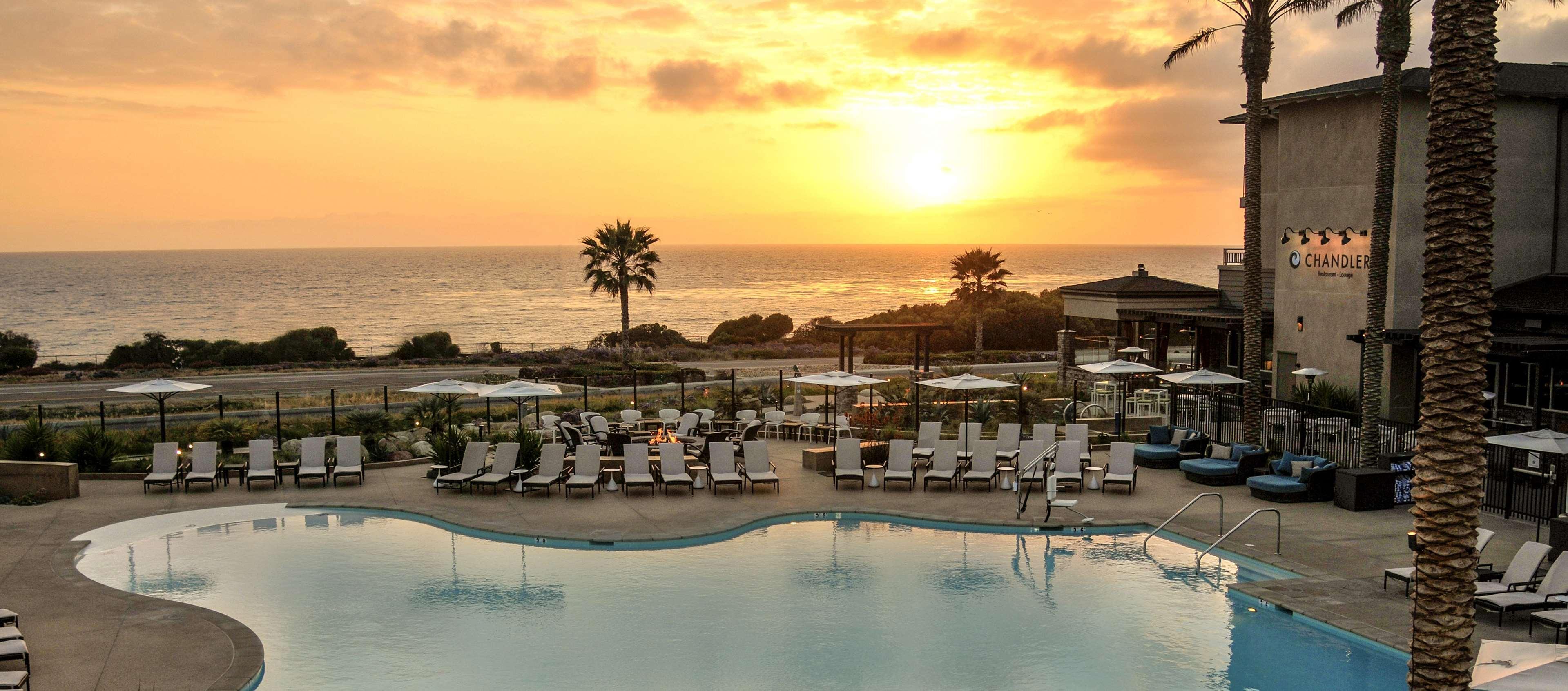 Cape Rey Carlsbad Beach, A Hilton Resort & Spa Exterior photo